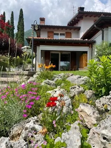 Ferienwohnung La Casa In Collina Caprino Veronese