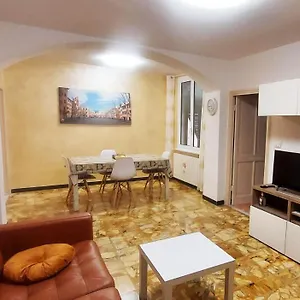 Le Di Elisa 4 Apartment Genua