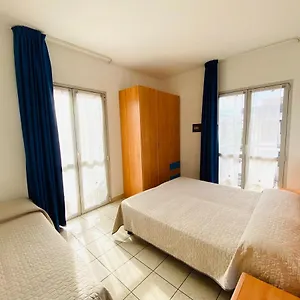 Augustus - Piazza Mazzini - Vicino Al Mare - Immobil Relax Apartment Lido di Jesolo